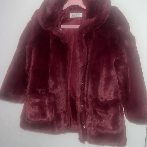 H&M Red Faux Fur Jacket Cozy Mid-Length - Picture 4 of 5